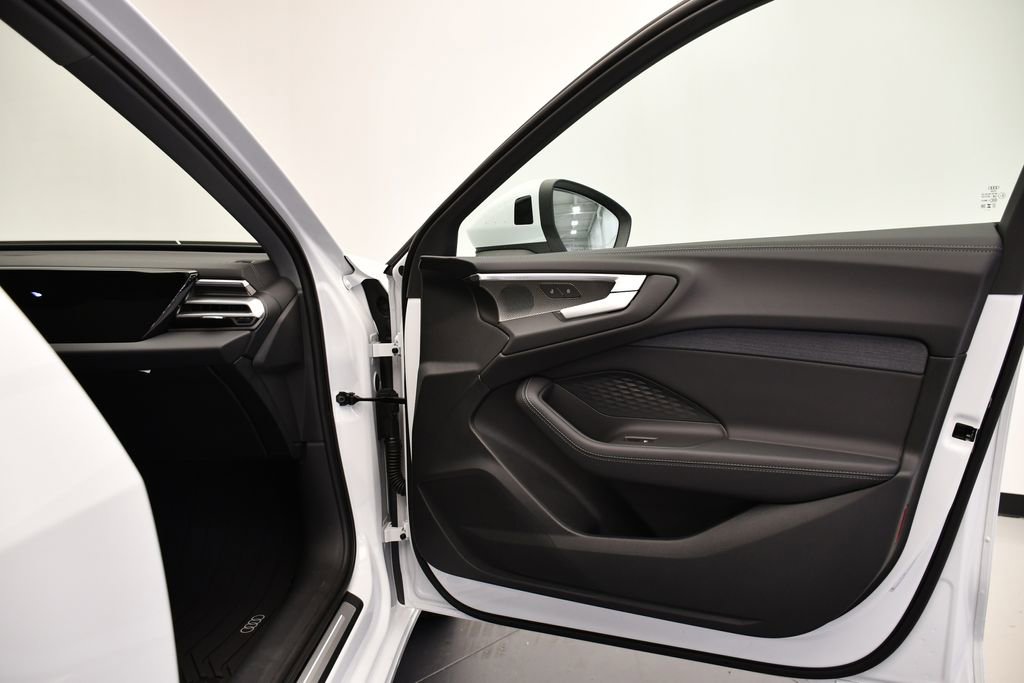 Used 2025 Audi A5 2.0T Premium Plus w/ Premium Plus image 43