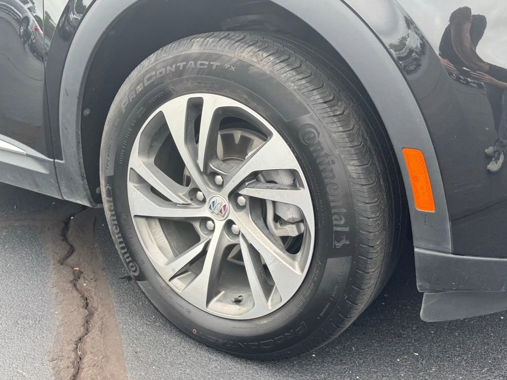 Used 2023 Buick Envision Essence FWD image 23