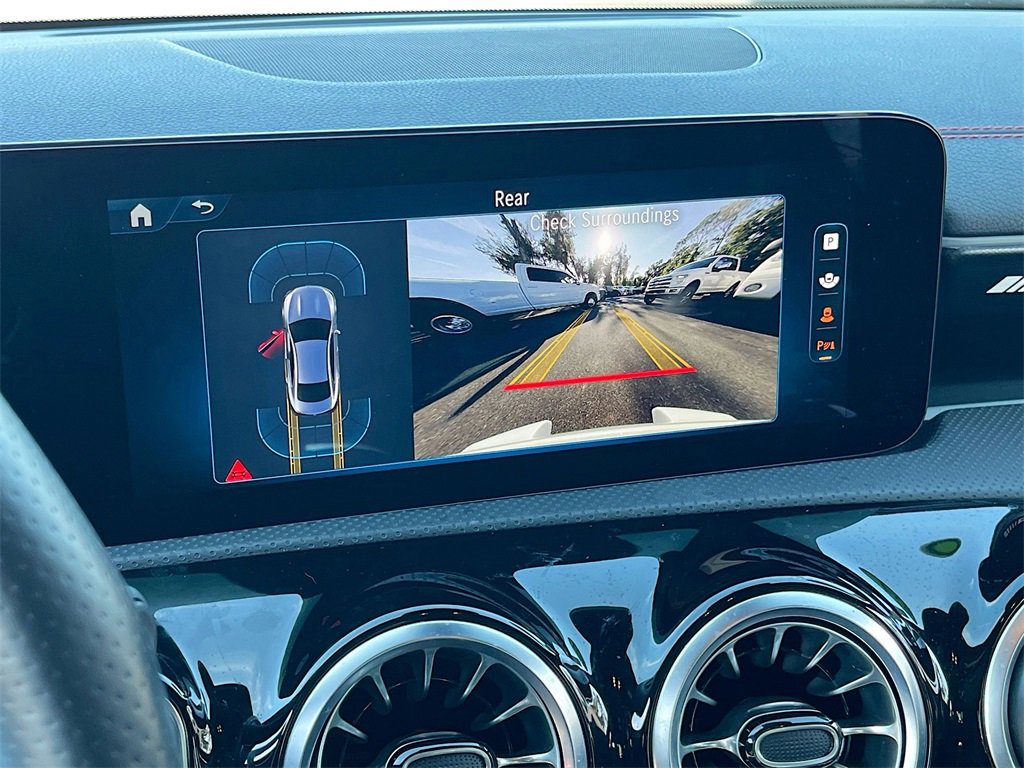 Used 2024 Mercedes-Benz CLA 35 AMG 4MATIC image 10