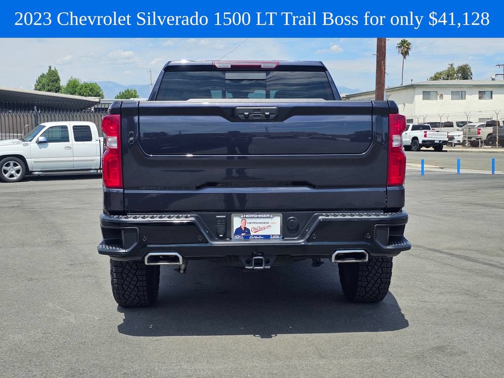 Used 2023 Chevrolet Silverado 1500 LT Trail Boss w/ Convenience Package II AWD/4WD image 6