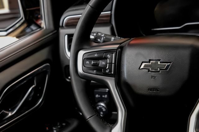 Used 2023 Chevrolet Tahoe Z71 w/ Z71 Off-Road Package AWD/4WD image 18