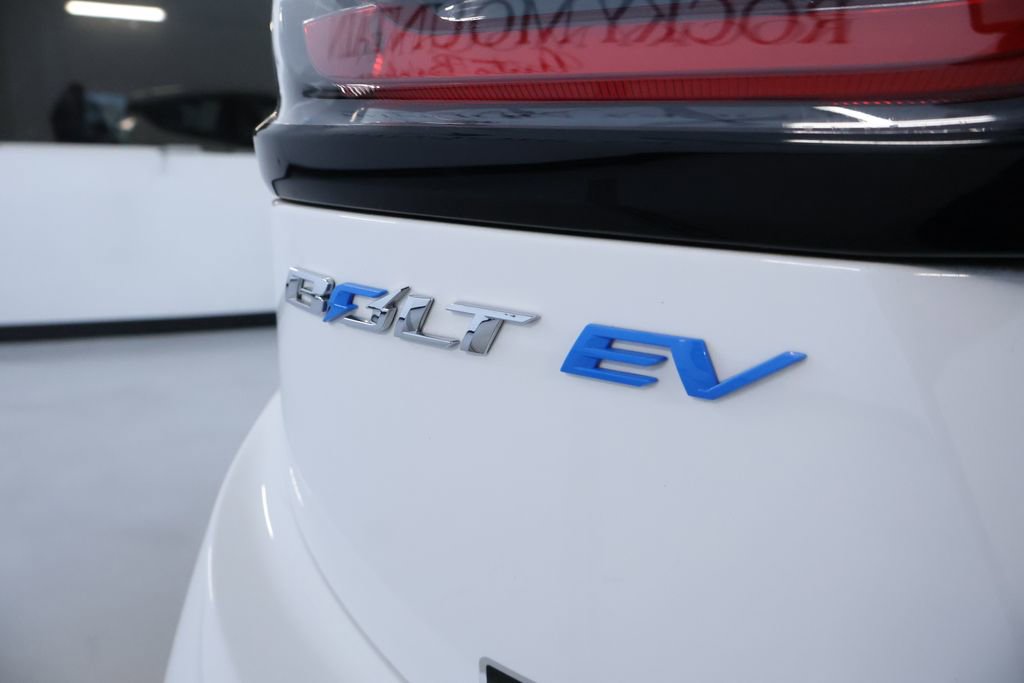 Used 2023 Chevrolet Bolt LT w/ Driver Confidence Package image 10