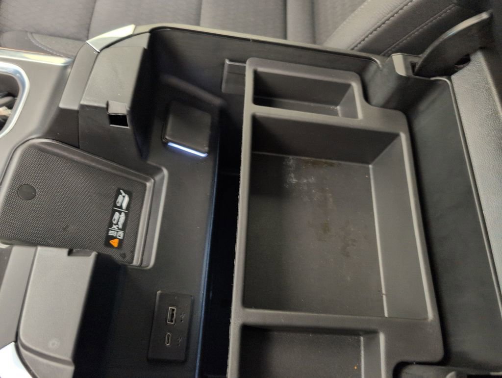 Used 2025 GMC Sierra 1500 Elevation w/ Preferred Package AWD/4WD image 39