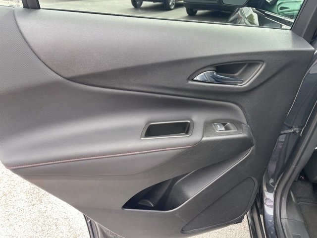 Used 2022 Chevrolet Equinox RS w/ RS Leather Package image 22