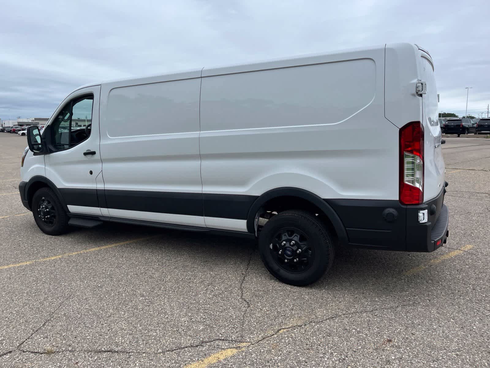 Used 2024 Ford Transit 350 148 Low Roof AWD w/ Load Area Protection Package image 5