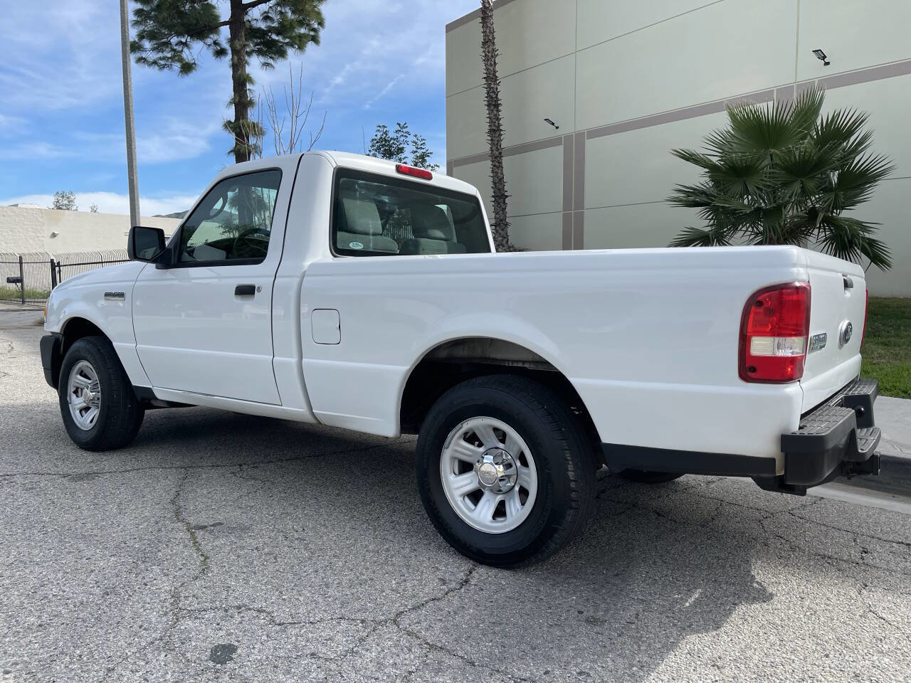 Used 2011 Ford Ranger XL image 4