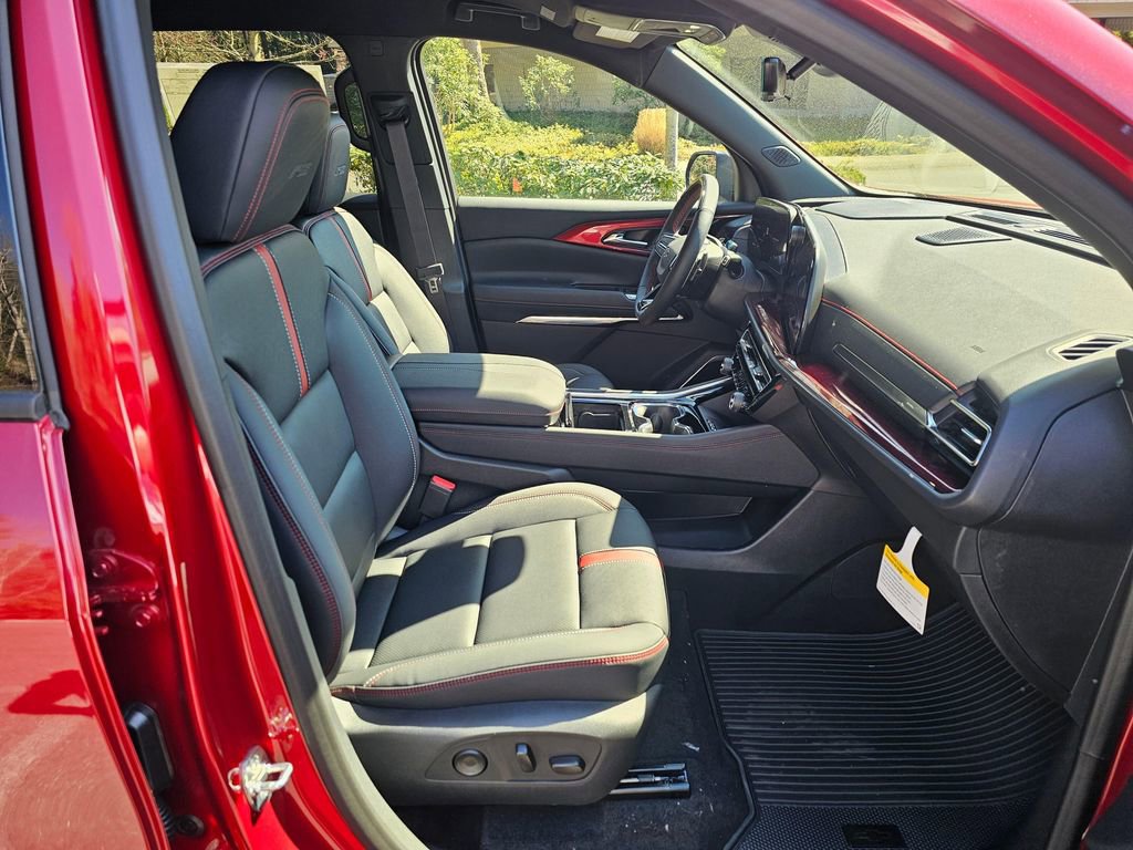 New 2026 Chevrolet Traverse RS image 11