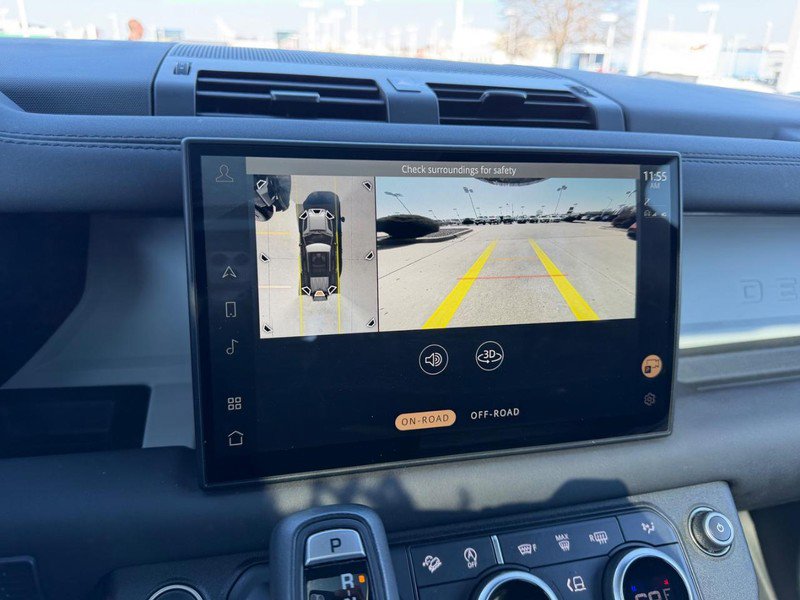 Used 2025 Land Rover Defender 110 S image 23