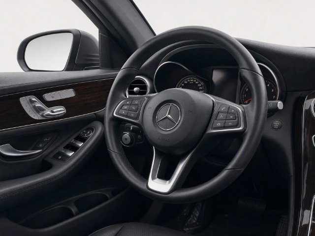 Used 2020 Mercedes-Benz GLC 300 4MATIC image 19