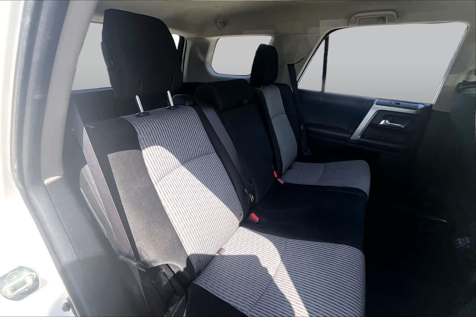 Used 2017 Toyota 4Runner SR5 RWD image 20