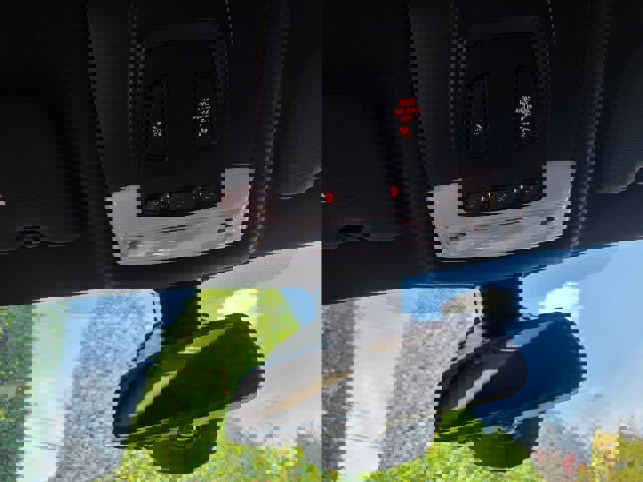 Used 2015 BMW i8 image 28