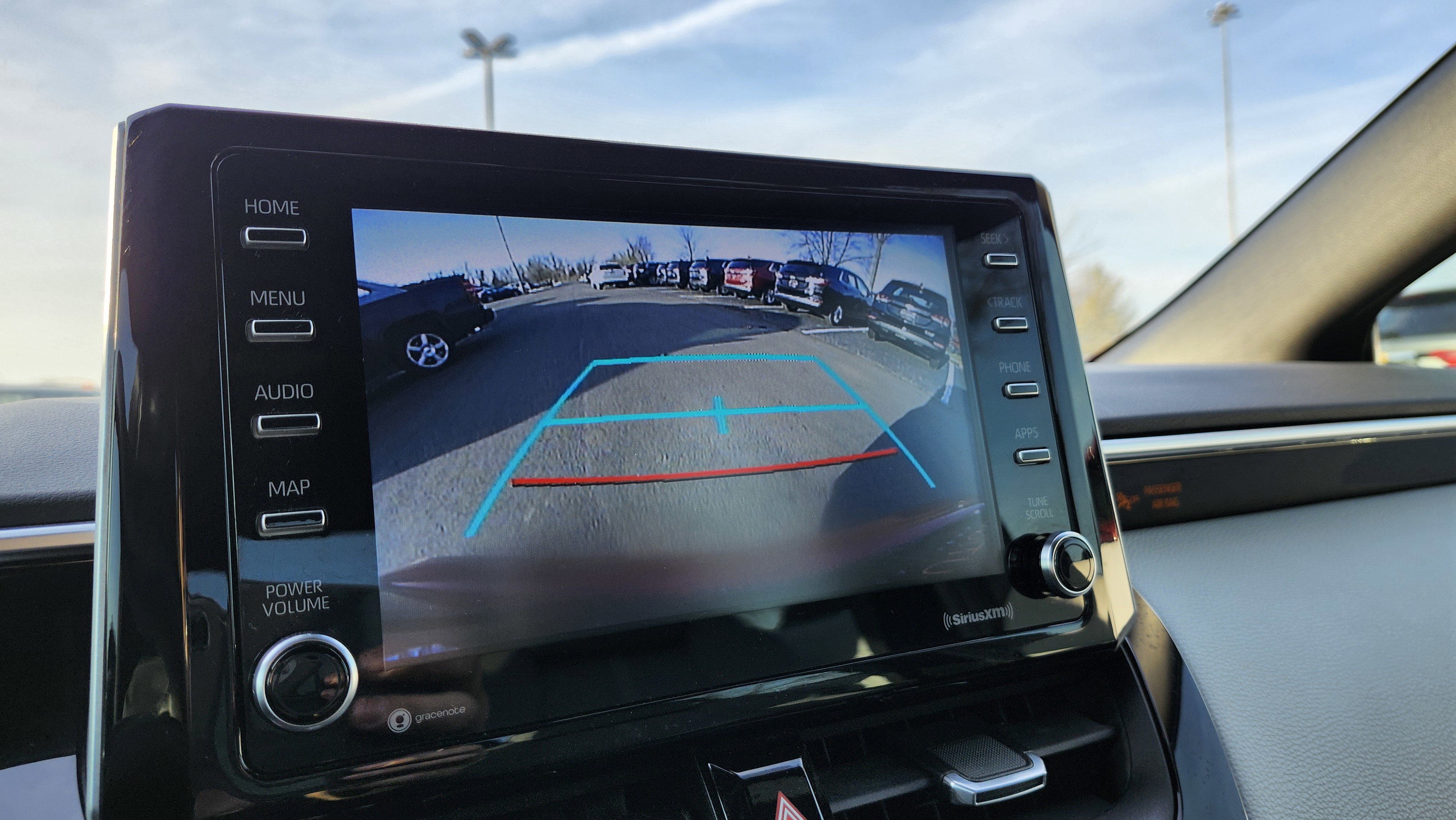 Used 2021 Toyota Corolla SE image 2