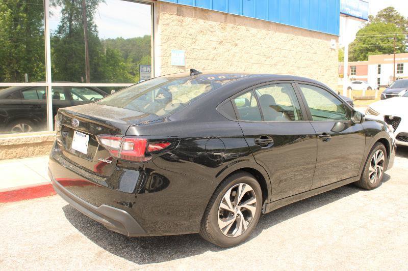 Used 2023 Subaru Legacy Premium AWD/4WD image 6
