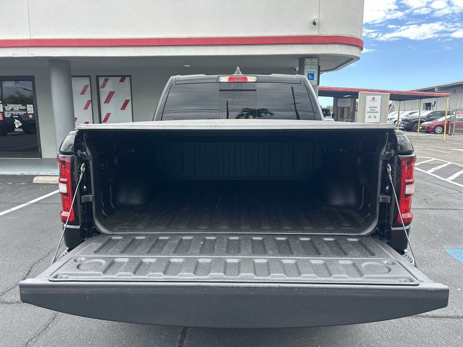 Used 2026 RAM 1500 Classic Warlock AWD/4WD image 19