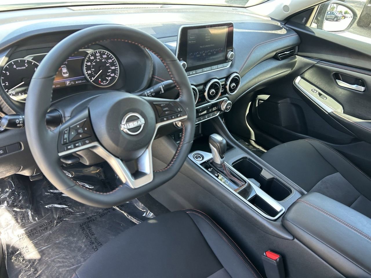 Certified 2025 Nissan Sentra SR image 30