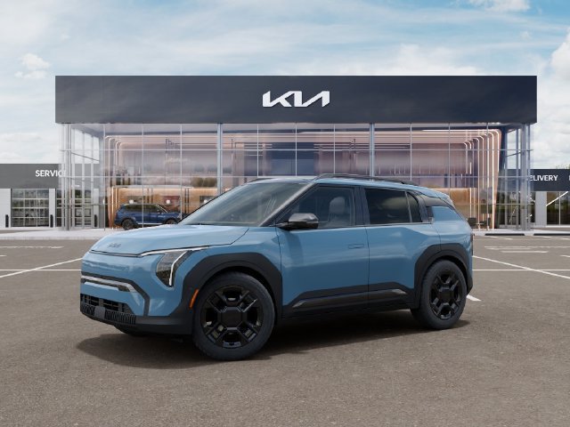 New 2027 Kia EV3 Land FWD image 3