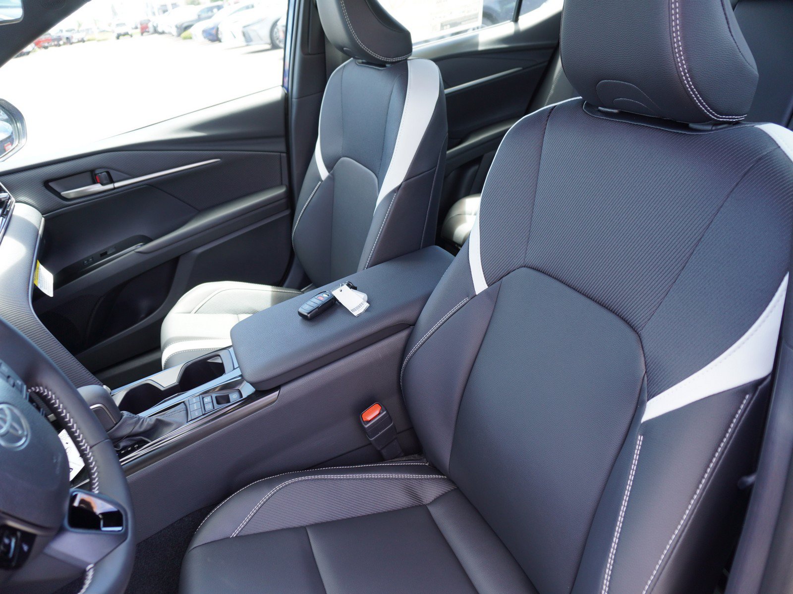 New 2026 Toyota Camry SE FWD image 21