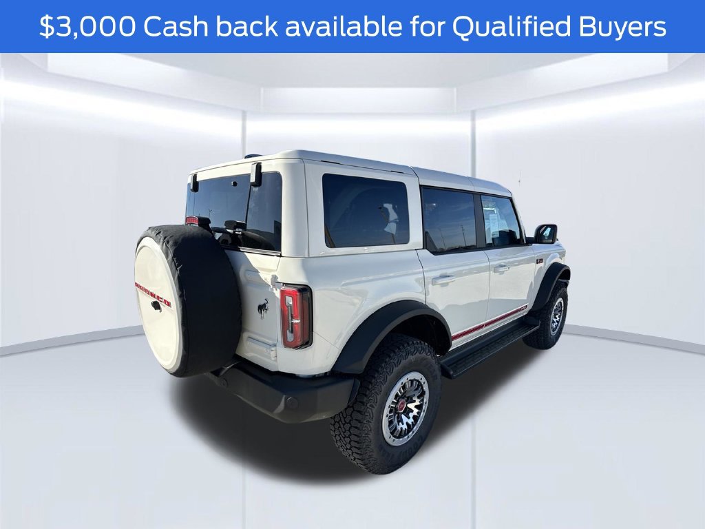 New 2026 Ford Bronco Outer Banks w/ Sasquatch Package AWD/4WD image 4
