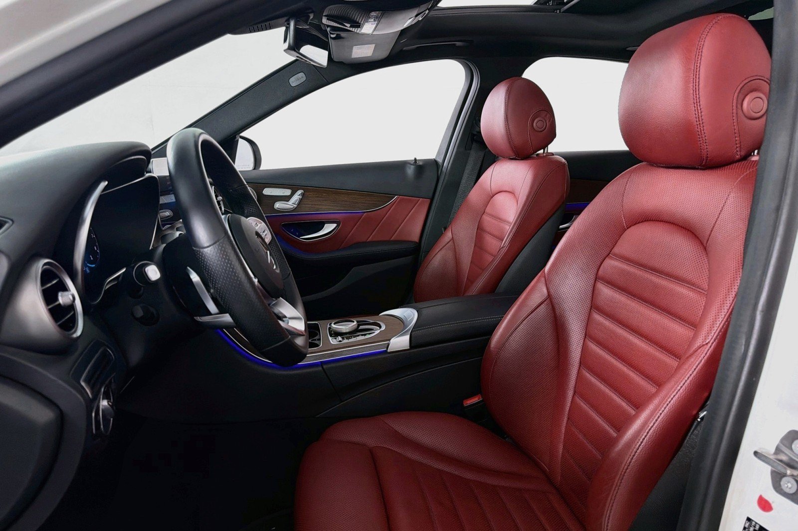 Used 2020 Mercedes-Benz C 300 Sedan image 11