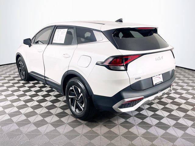 Used 2025 Kia Sportage LX FWD image 6