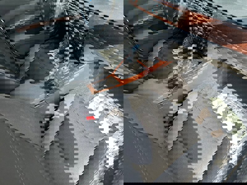 Used 2011 BMW 328i Sedan image 16