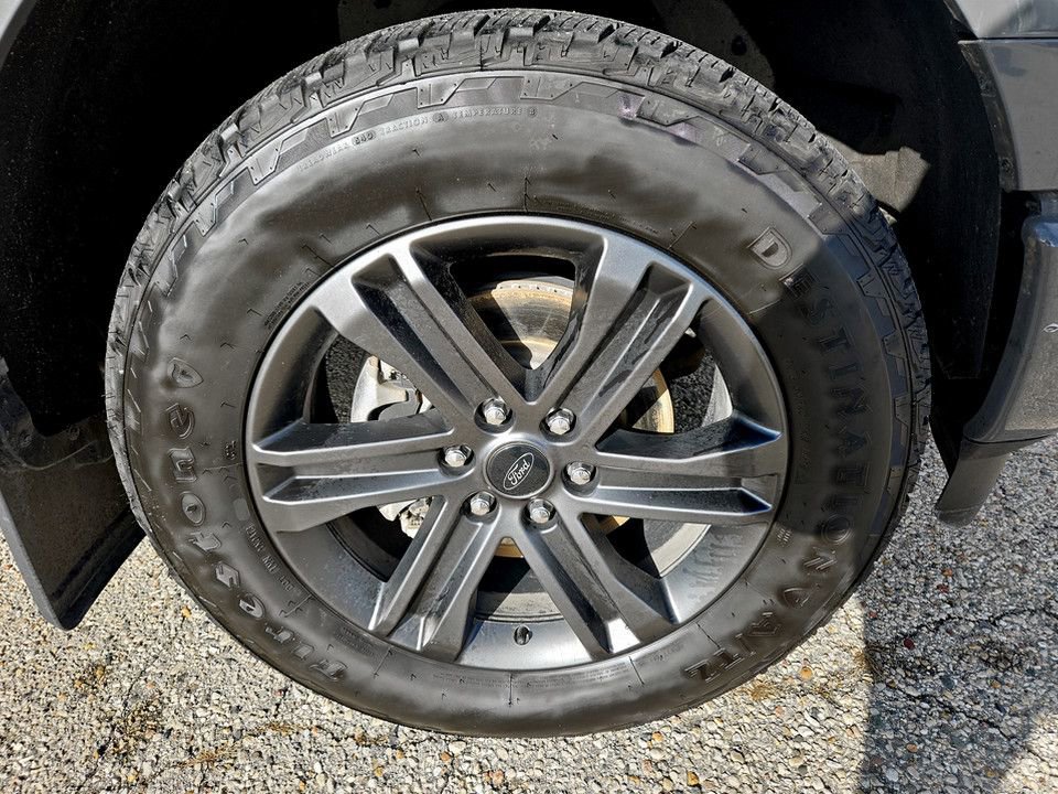 Used 2021 Ford F150 Lariat w/ Equipment Group 502A High image 38