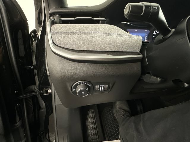 Certified 2023 Jeep Compass Latitude w/ Convenience Group AWD/4WD image 17