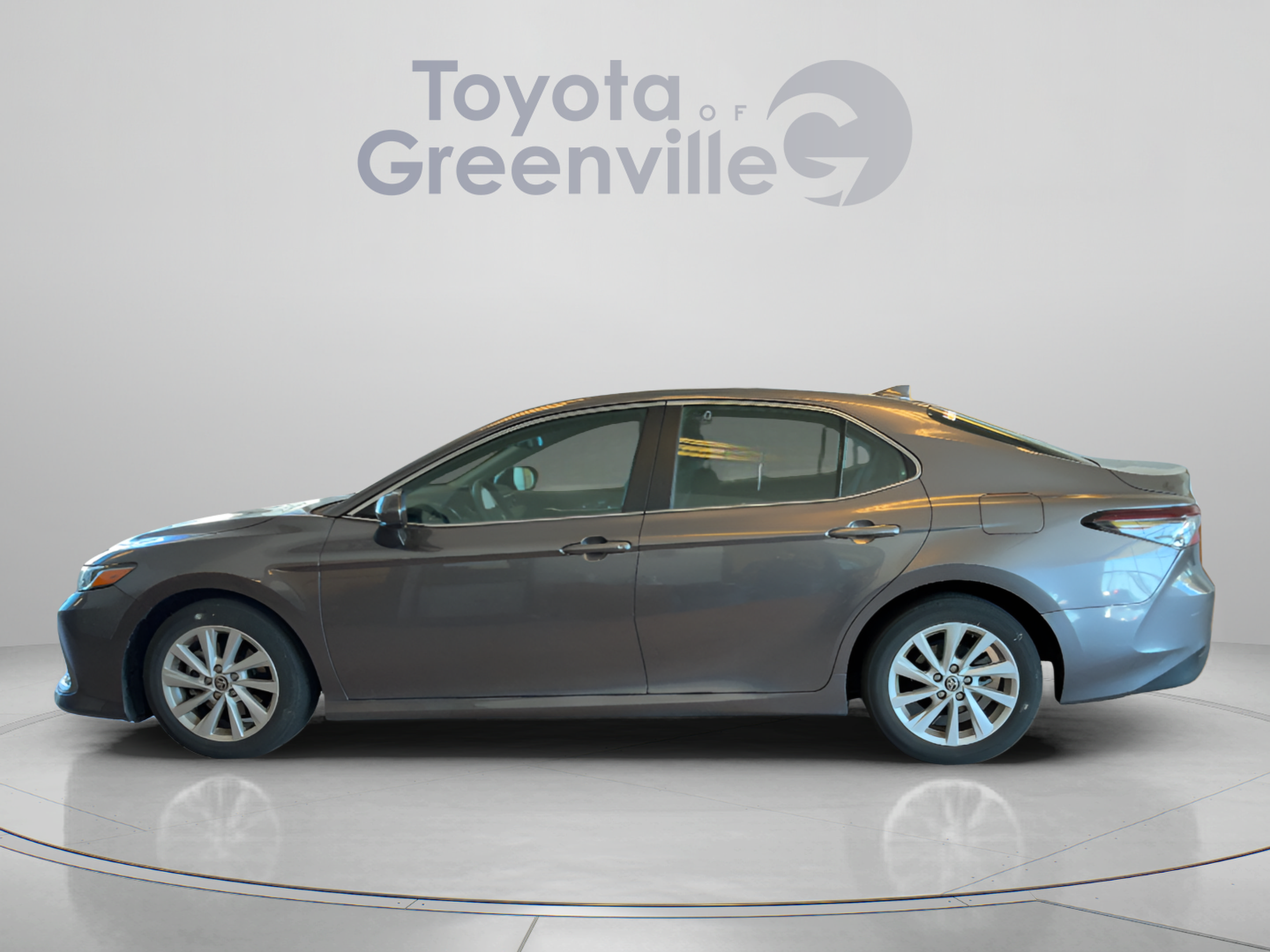 Certified 2023 Toyota Camry LE FWD image 2