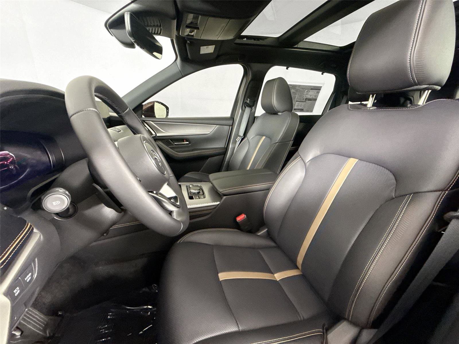 New 2026 MAZDA CX-90 3.3 Turbo w/ Premium Plus Pkg image 13