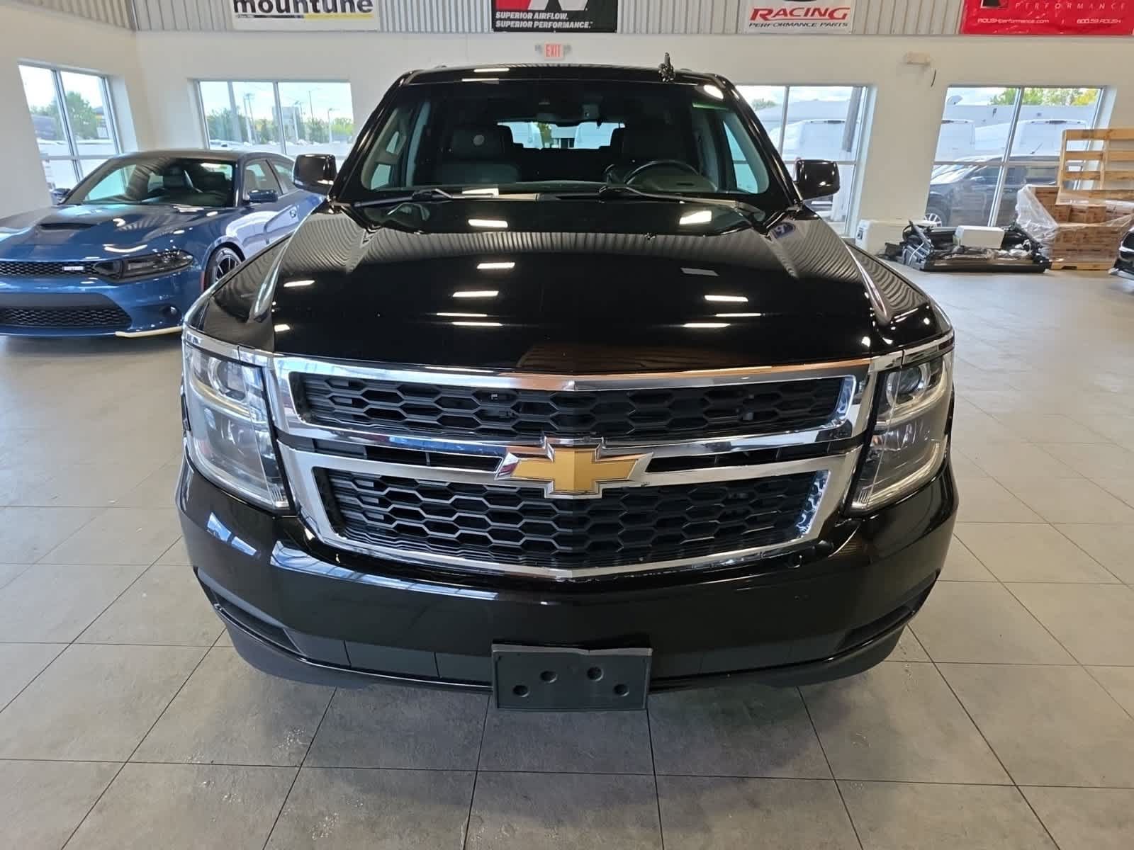 Used 2018 Chevrolet Tahoe LT AWD/4WD image 2