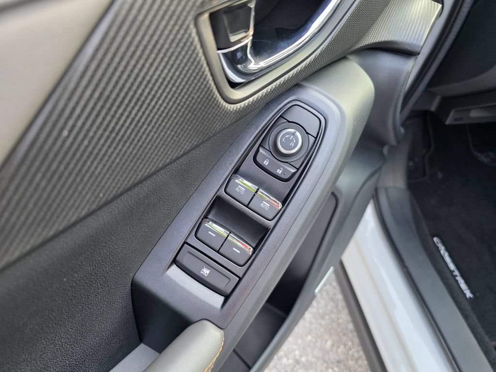 New 2026 Subaru Crosstrek 2.5i Limited AWD/4WD image 17