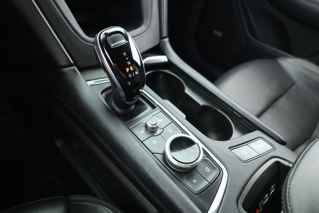 Used 2022 Cadillac XT6 Sport image 15