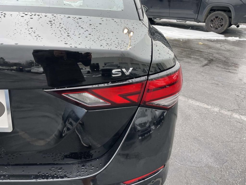 Used 2022 Nissan Sentra SV image 18