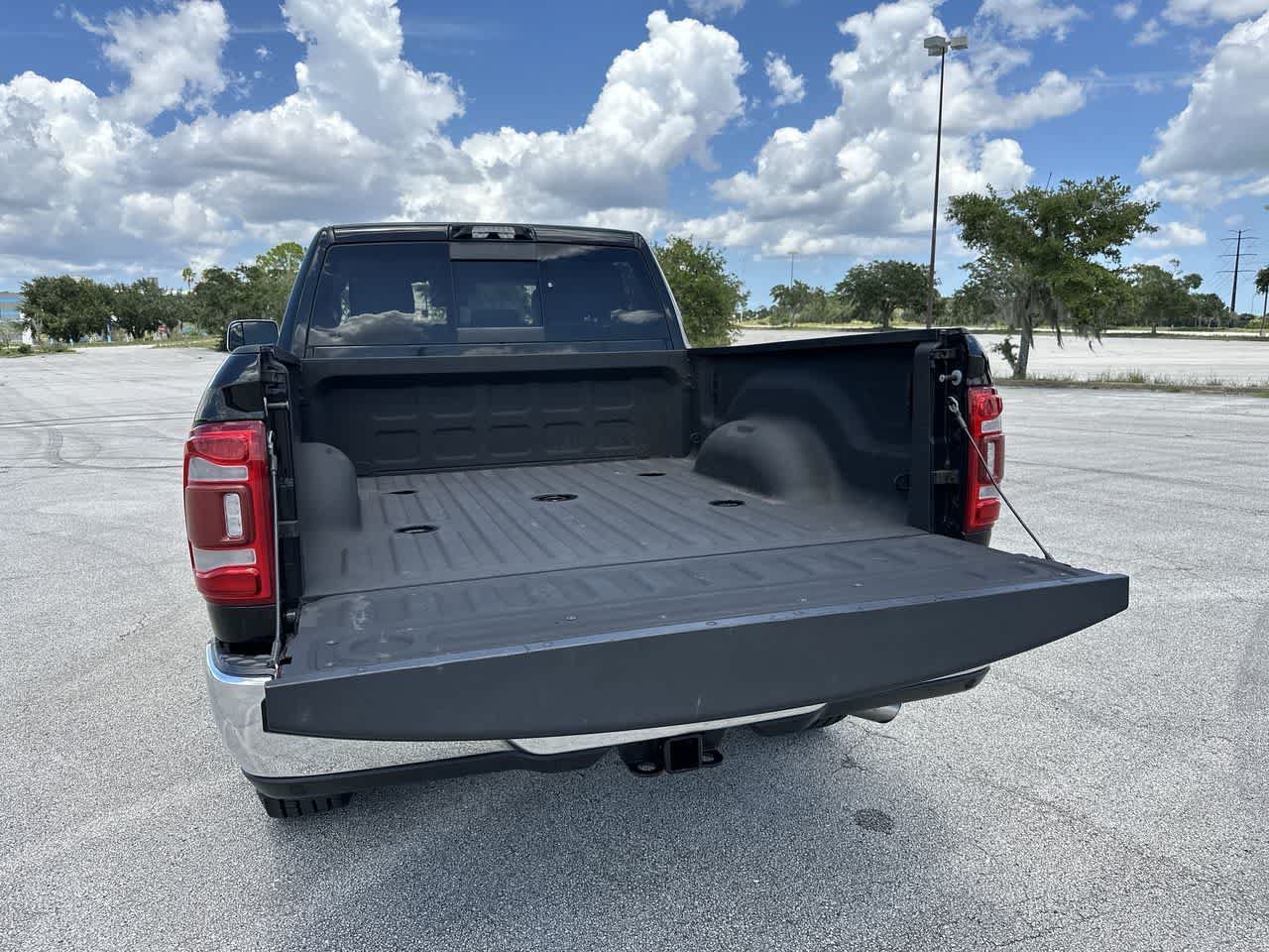 Certified 2022 RAM 3500 Laramie RWD image 29