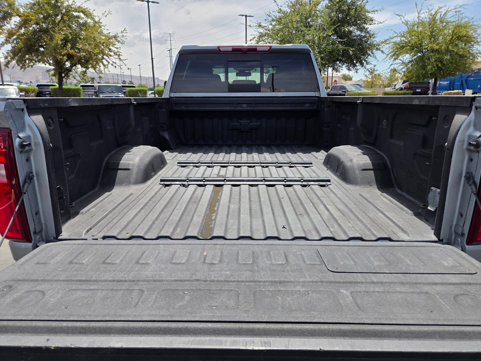 Used 2025 Chevrolet Silverado 3500 LT w/ Safety Package AWD/4WD image 13