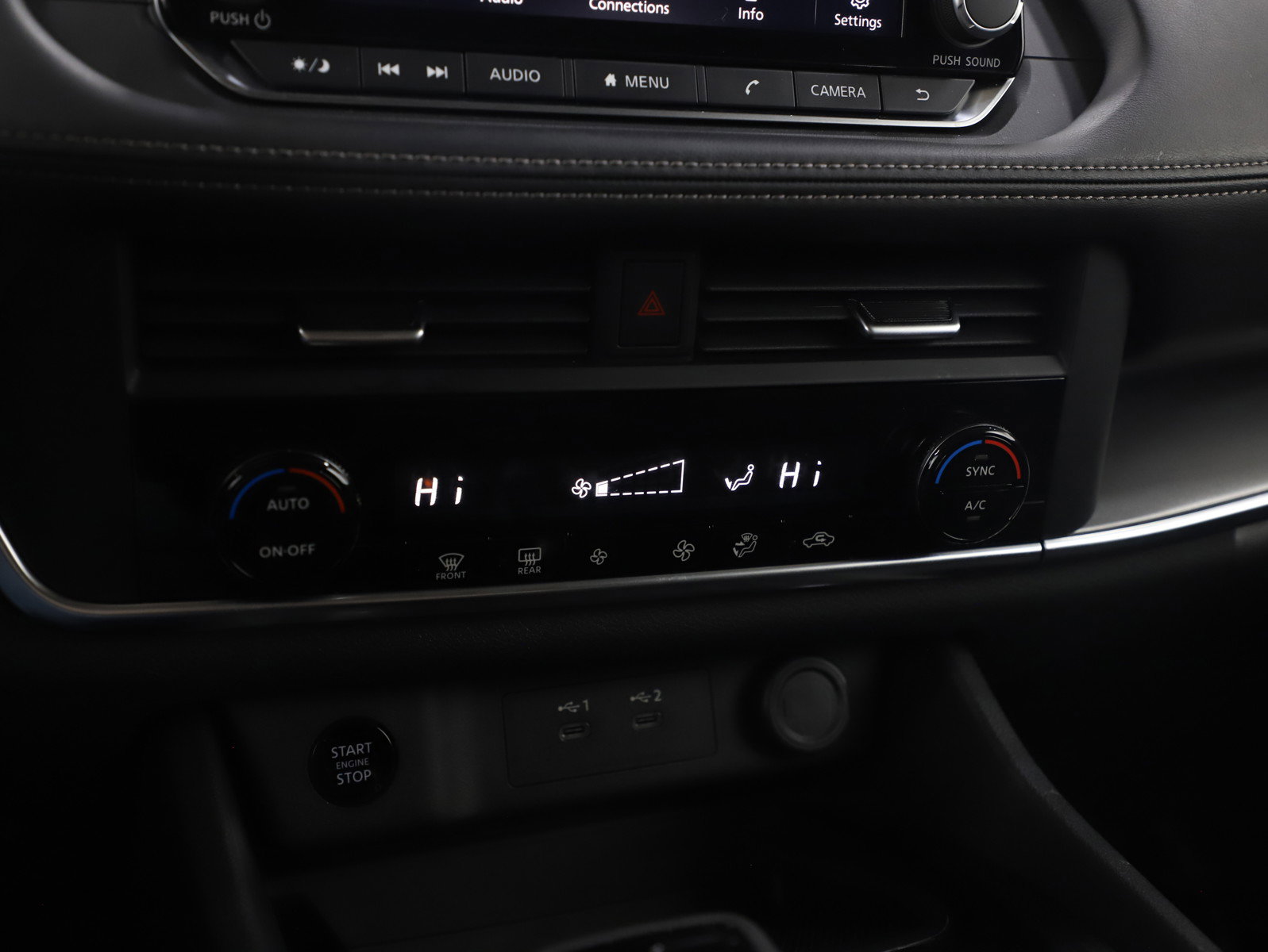 Used 2025 Nissan Rogue SV image 23