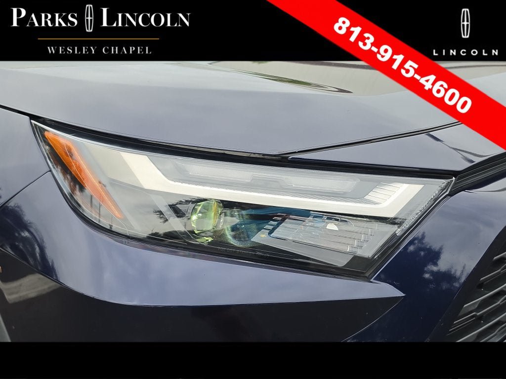 Used 2022 Toyota RAV4 XLE FWD image 6
