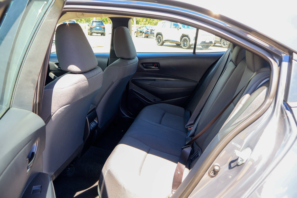 Used 2026 Toyota Corolla LE FWD image 11