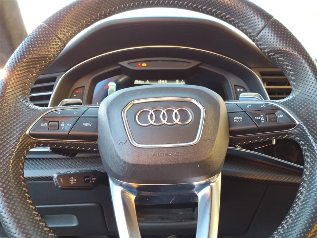 Used 2021 Audi RS Q8 w/ Carbon Optic Package AWD/4WD image 18