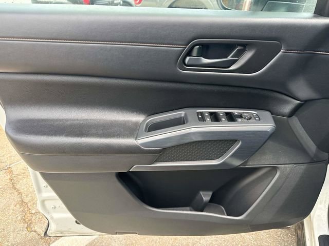 Used 2024 Nissan Pathfinder Rock Creek AWD/4WD image 26
