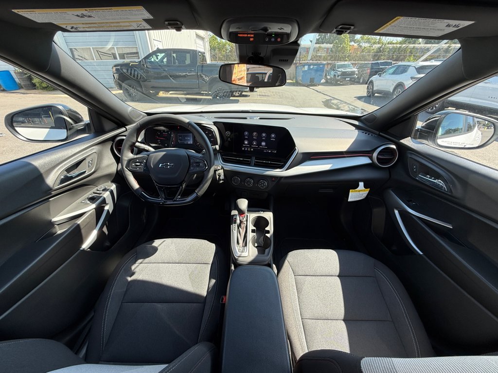 New 2026 Chevrolet Trax RS w/ Driver Confidence Package FWD image 21