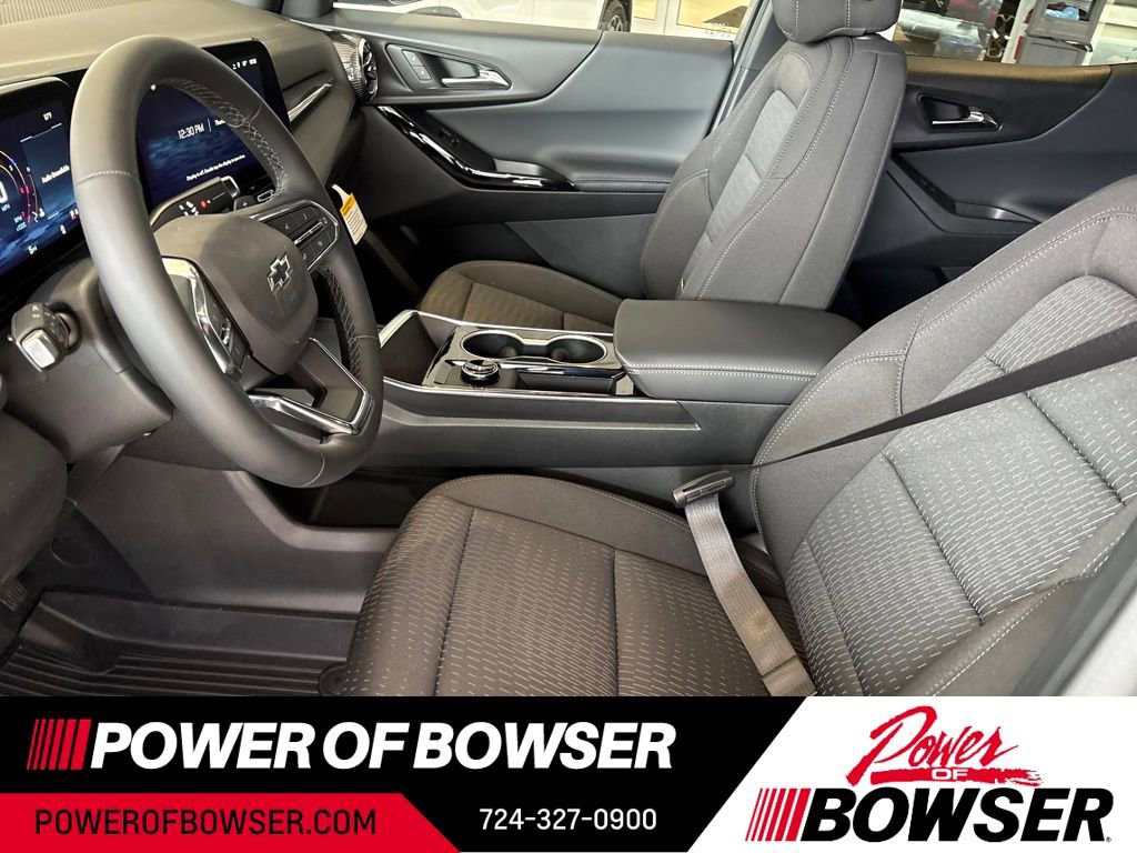 New 2026 Chevrolet Equinox LT w/ Midnight Edition image 4