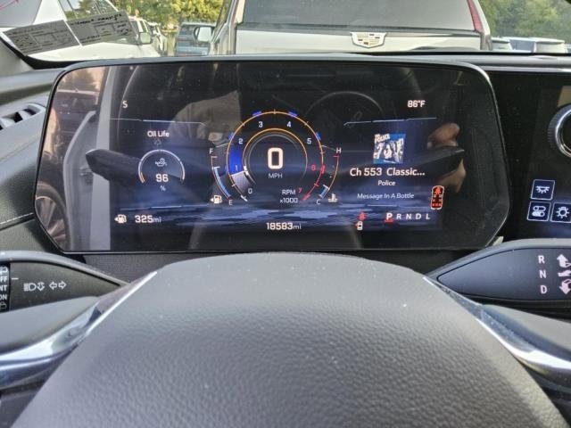 Used 2025 Chevrolet Traverse LT image 11