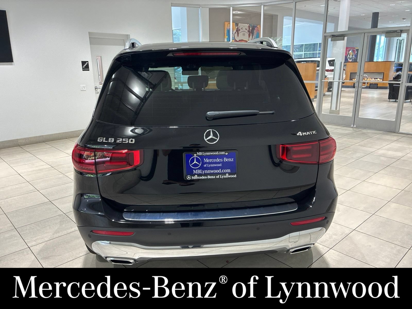 New 2026 Mercedes-Benz GLB 250 4MATIC image 5
