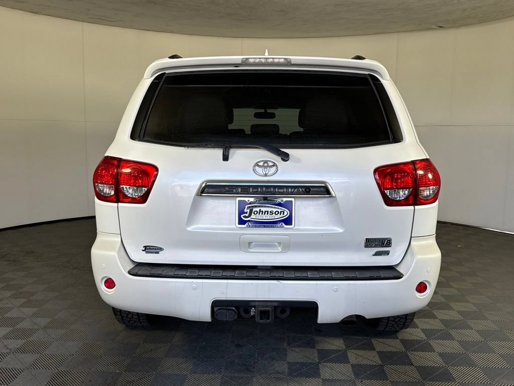 Used 2017 Toyota Sequoia Platinum AWD/4WD image 9