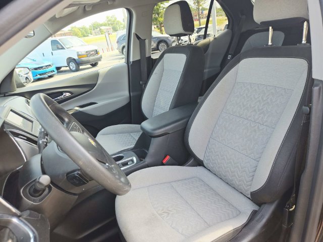 Used 2022 Chevrolet Equinox LS w/ LS Convenience Package FWD image 8
