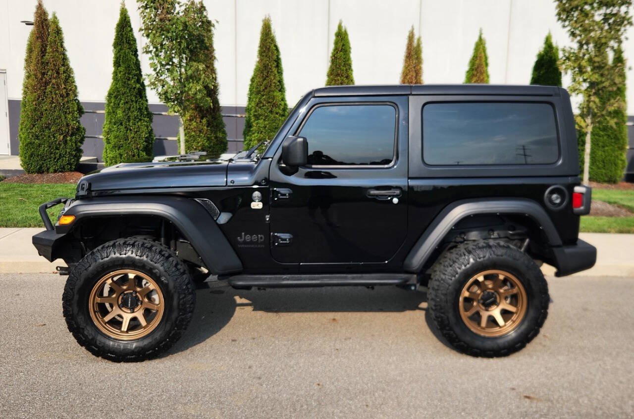 Used 2022 Jeep Wrangler Sport AWD/4WD image 20