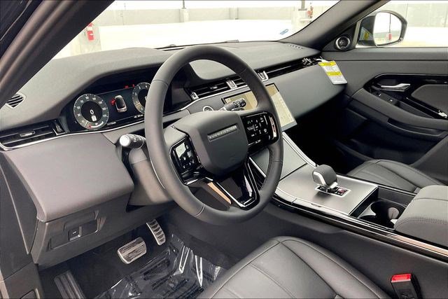 New 2026 Land Rover Range Rover Evoque Dynamic SE image 7