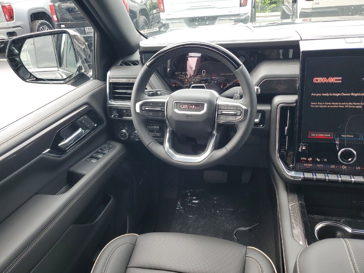 New 2027 GMC Yukon XL Elevation w/ Elevation Premium Package AWD/4WD image 13
