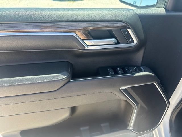 Used 2026 Chevrolet Silverado 1500 LT AWD/4WD image 16